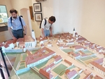 Muzeum města Záhřeb - Luboš Zajíc a Jan Šnyrych si prohlížejí haptický model města